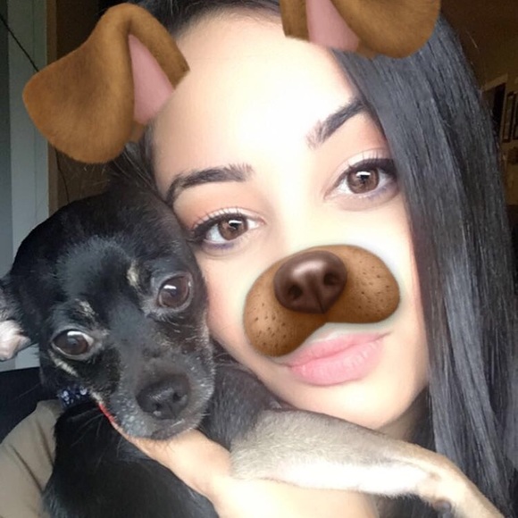 Meet your Posher, Nadia - Picture 3 of 4